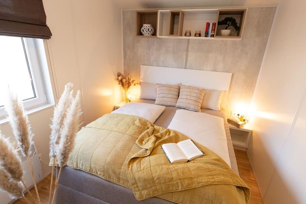 Appartement Gemuetliches, Voll Ausgestattes Tiny House à Vilseck Extérieur photo